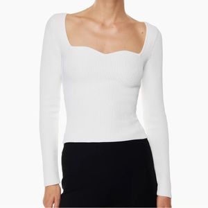 Aritzia Babaton
Sculpt Knit Sweetheart Longsleeve